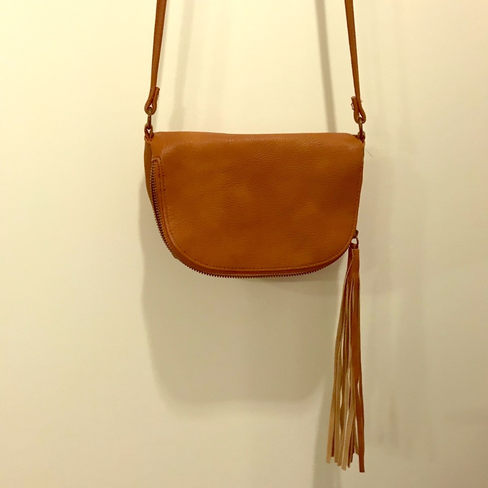 Caramel Cross Body